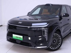 IM Motors Zhiji LS8 52 Max Luxury Six-Seater - ფოტო 3