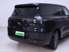 IM Motors Zhiji LS8 52 Max Luxury Six-Seater - ფოტო 8