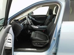 Voyah Lantu FREE 2021 Four-Wheel Drive Standard Extended Range Exclusive Luxury Package - ფოტო 10