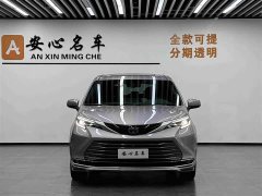 Toyota Sienna 2.5L Hybrid Premium Edition - ფოტო 2