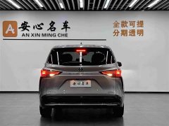 Toyota Sienna 2.5L Hybrid Premium Edition - ფოტო 4