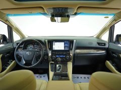 Toyota Alphard 2021 Hybrid 2.5L Premium Edition - ფოტო 12