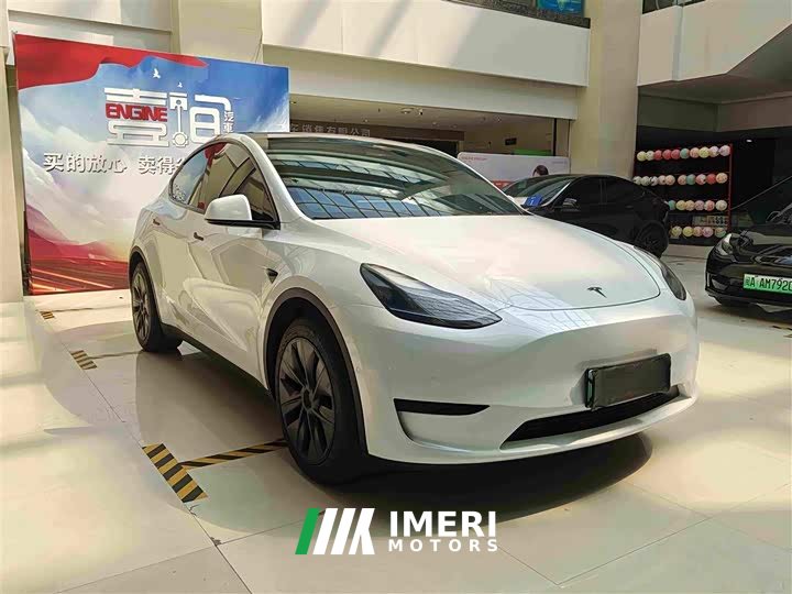 Tesla Model Y 2023 Rear-Wheel Drive - ავტომობილი ჩინეთიდან