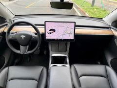 Tesla Model Y Long Range All-Wheel Drive - ფოტო 4