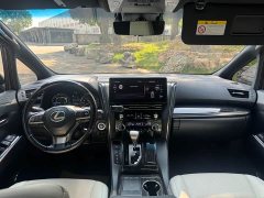 Lexus LM 2020 300h Four-Seat Royal Edition - ფოტო 18