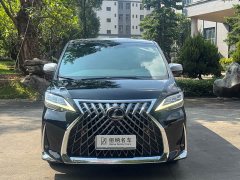 Lexus LM 2020 300h Four-Seat Royal Edition - ფოტო 2