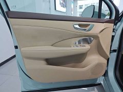SAIC Shangjie H5 Extended Range Pro - ფოტო 15