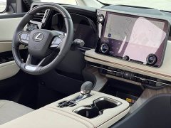 Lexus LM 2023 500h Six-Seat Premium Edition - ფოტო 10