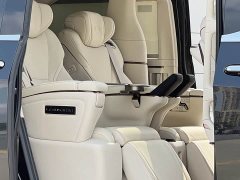 Lexus LM 2023 500h Six-Seat Premium Edition - ფოტო 8