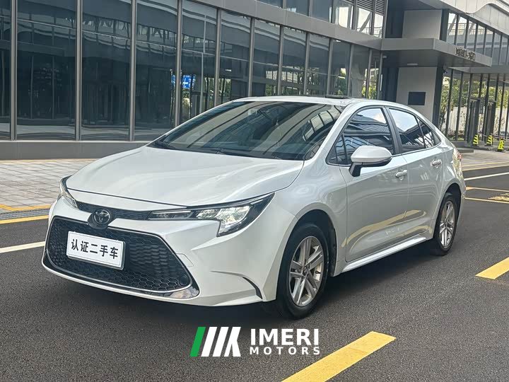 Toyota Corolla 2022 1.8L CVT Luxury - ავტომობილი ჩინეთიდან