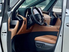 Toyota Vellfire Crown Hybrid 2.5L Executive Premier Edition - ფოტო 5