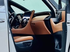 Toyota Vellfire Crown Hybrid 2.5L Executive Premier Edition - ფოტო 7