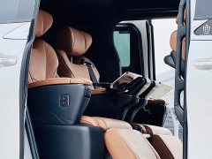 Toyota Vellfire Crown Hybrid 2.5L Executive Premier Edition - ფოტო 8