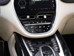 Aston Martin DBX 3.0T Inline-Six - ფოტო 18