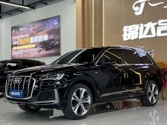 Audi Q7 55 TFSI quattro S line Prestige - ფოტო 1