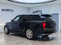 Land Rover Range Rover 3.0 L6 400PS Extended Wheelbase 7-Seater - ფოტო 7