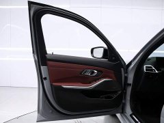 BMW 3 Series 330Li Luxury M Sport Night Edition Package - ფოტო 12