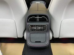 Mercedes-Benz E-Class E 300 L Luxury - ფოტო 10