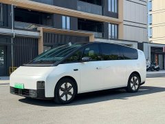 Li Auto Li Xiang MEGA Ultra - ფოტო 1