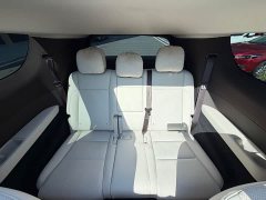 Li Auto Li Xiang MEGA Ultra - ფოტო 12