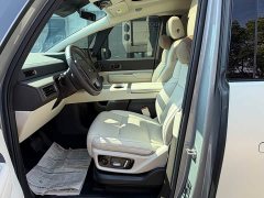 Li Auto Li Xiang MEGA Ultra - ფოტო 6