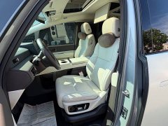 Li Auto Li Xiang MEGA Ultra - ფოტო 7
