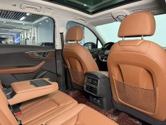Audi Q7 55 TFSI quattro S line Sport - ფოტო 14