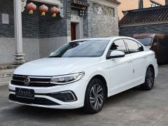 Volkswagen Bora 200TSI DSG Comfort Edition - ფოტო 1