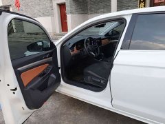 Volkswagen Bora 200TSI DSG Comfort Edition - ფოტო 4