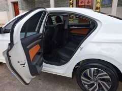 Volkswagen Bora 200TSI DSG Comfort Edition - ფოტო 6