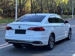 Volkswagen Bora 200TSI DSG Comfort Edition - ფოტო 6