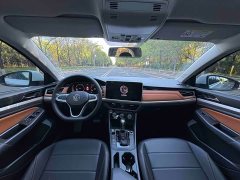 Volkswagen Bora 200TSI DSG Comfort Edition - ფოტო 9