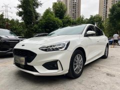 Ford Focus 2021 Hatchback EcoBoost 180 Automatic Trend - ფოტო 1