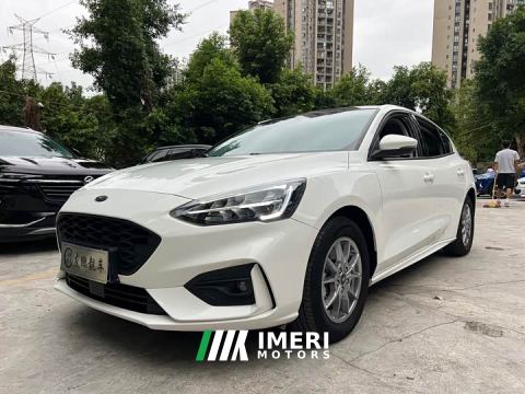 2022 Ford Focus Hatchback EcoBoost 180 Automatic Trend