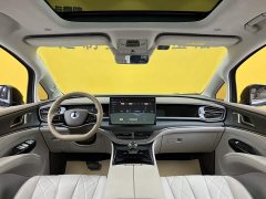 Denza D9 2022 DM-i 970 AWD Flagship - ფოტო 14