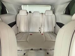 Buick GL8 Land Business Class 652T Luxury - ფოტო 15