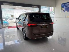 Buick GL8 Land Business Class 652T Luxury - ფოტო 4