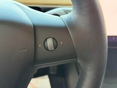Tesla Model Y Long Range All-Wheel Drive - ფოტო 11