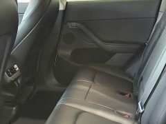Tesla Model Y Long Range All-Wheel Drive - ფოტო 13