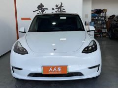 Tesla Model Y Long Range All-Wheel Drive - ფოტო 2