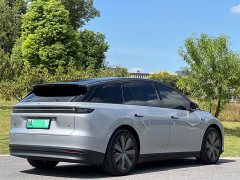 Li Auto i6 Four-Wheel Drive Standard Edition - ფოტო 5
