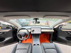 Tesla Model Y Long Range All-Wheel Drive - ფოტო 12