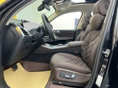 BMW X5 xDrive 30Li M Sport Luxury Night Edition Package - ფოტო 19