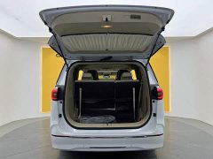 Buick GL8 ES Luxe Enjoyment Edition - ფოტო 14