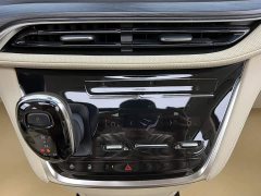 Buick GL8 ES Luxe Enjoyment Edition - ფოტო 17