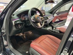 BMW 5 Series Facelift 530Li Premier M Sport Package - ფოტო 4