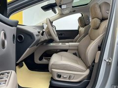 Li Auto i8 Standard Edition - ფოტო 17