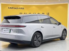 Li Auto i8 Standard Edition - ფოტო 4