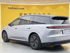 Li Auto i8 Standard Edition - ფოტო 6