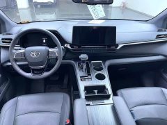 Toyota Sienna 2021 2.5L Hybrid Premium Edition - ფოტო 7